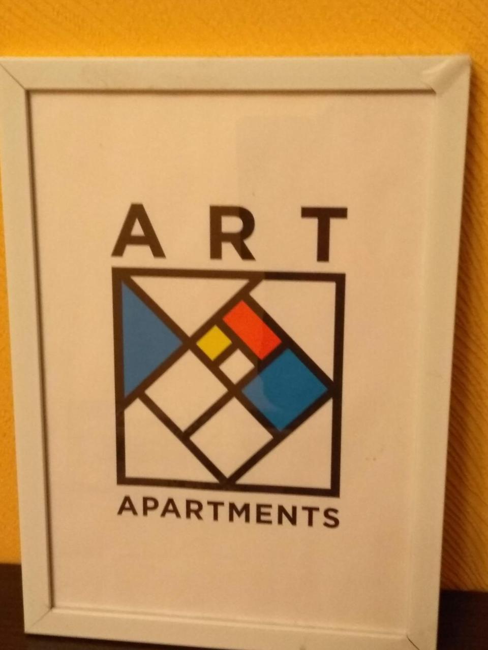 Apartment Stepana Bandery Street Ривне Екстериор снимка